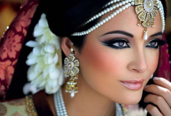 Восточный макияж