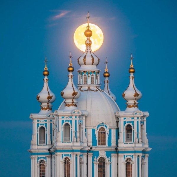 Смольный собор Растрелли