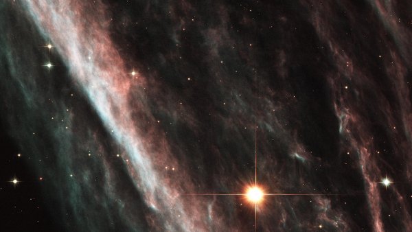 Звезда Арктур в телескоп