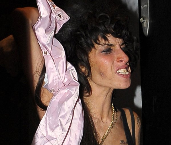 Самая некрасивая певица