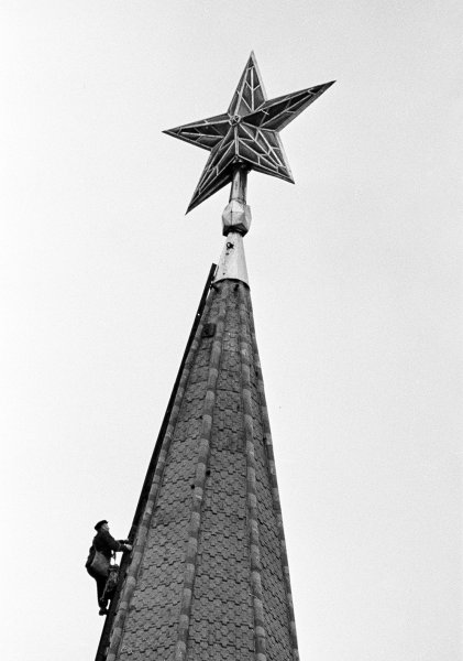 Звезда Спасской башни 1935