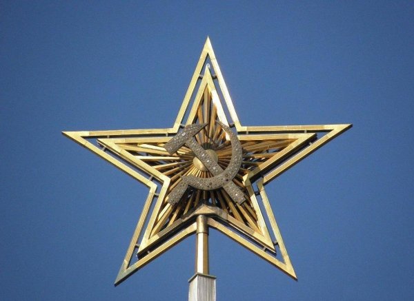 Кремлёвские звёзды