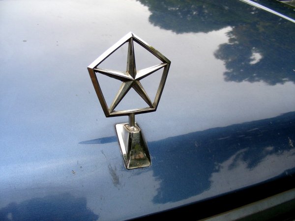 Chrysler Pentastar Emblem