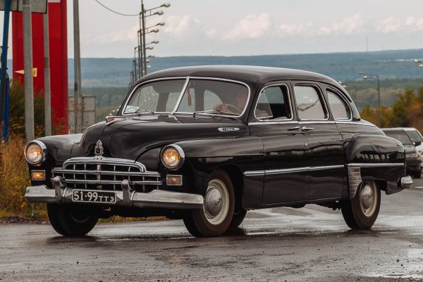 ГАЗ-12 зим санитарный