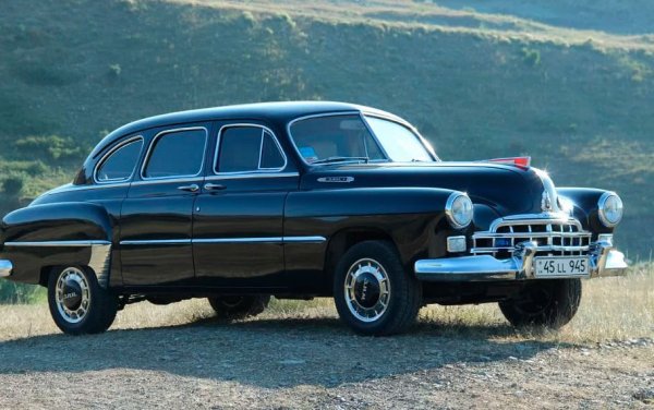 Чайка автомобиль ГАЗ 12