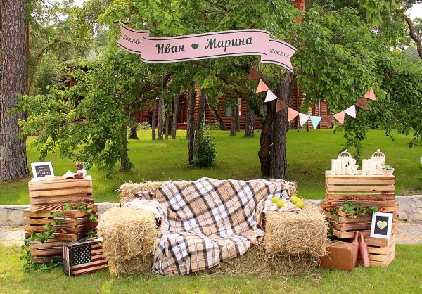 Арбузная фотозона для детей