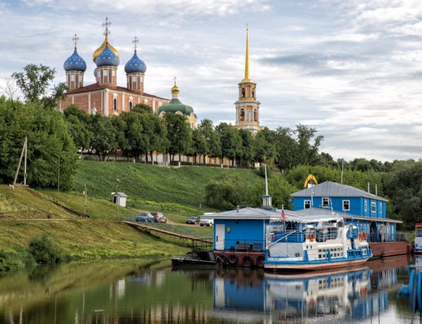 Рязанский Кремль вид с реки Трубеж