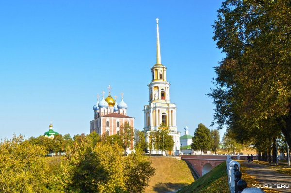 Соборная площадь Рязань Кремль