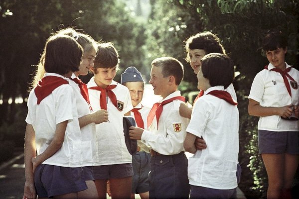 Лето в Пионерском галстуке обложка