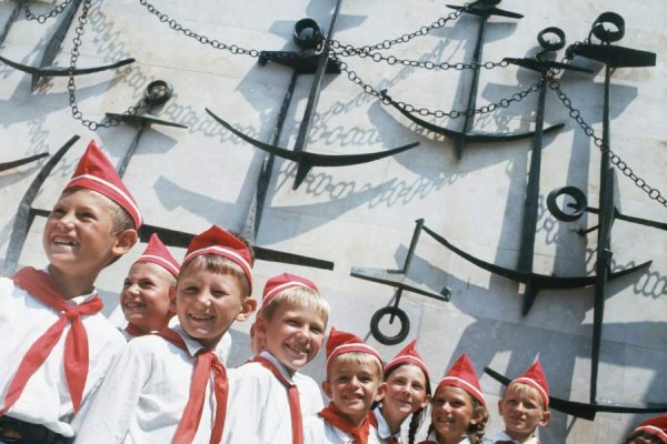 Пионеры-герои фильм 2015