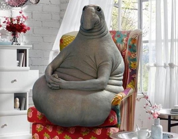 Ждун в костюме