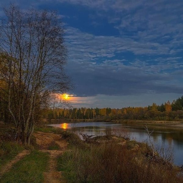 Вечер на реке