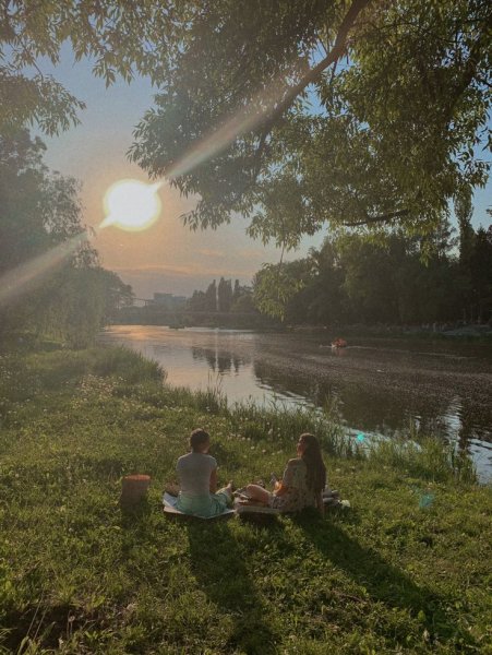 Полдень Эстетика