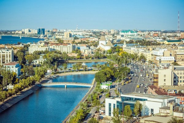 Набережная реки Волга Астрахань