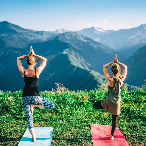 Йоги в горах