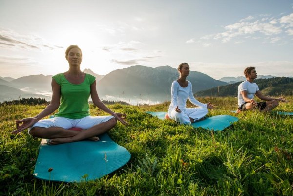 Групповая медитация на природе