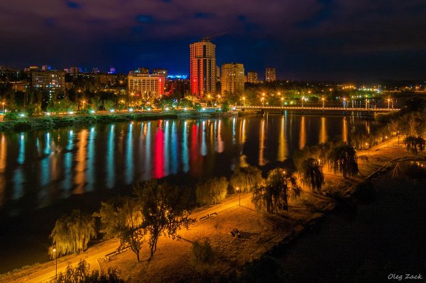 Ночной город Донецк