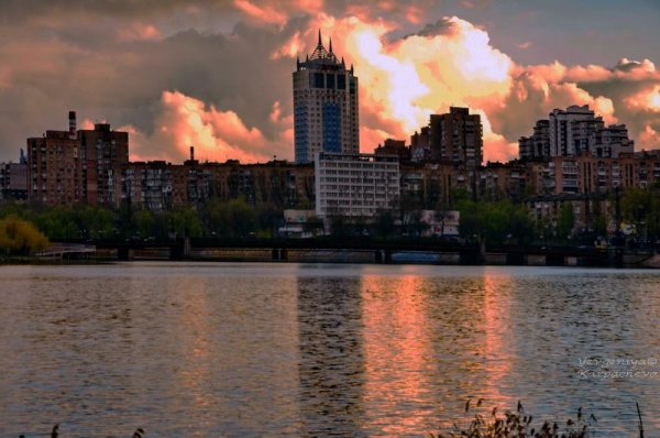 Ворошиловский район Донецка набережная