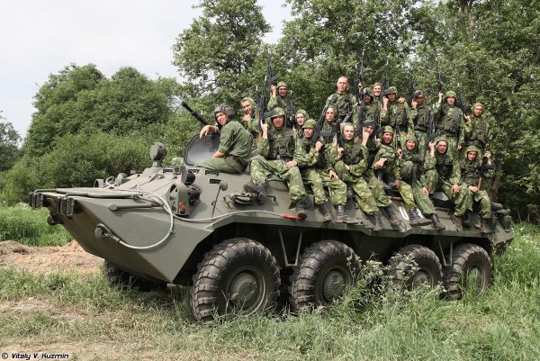 Военные будни и праздники