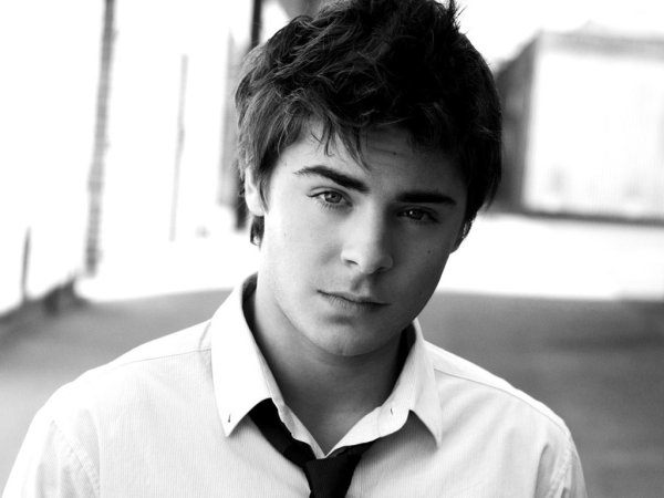 Зак Эфрон в 18 лет