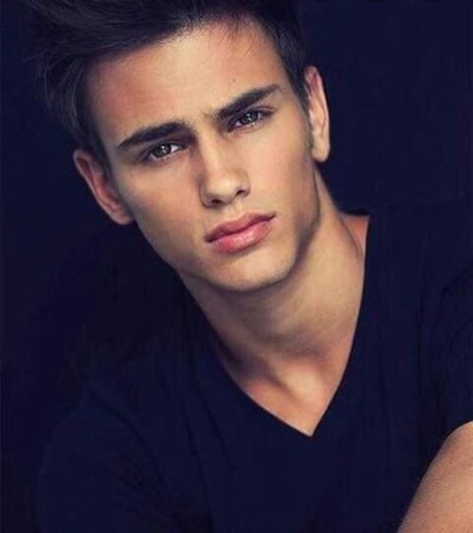 Sergio Carvajal молодой