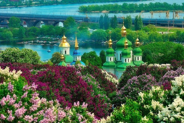 Храм Весна