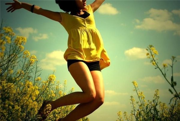 Ноги в цветах