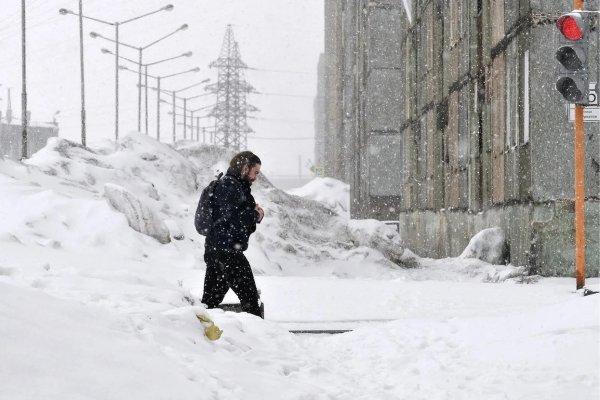 Оренбург выпал снег