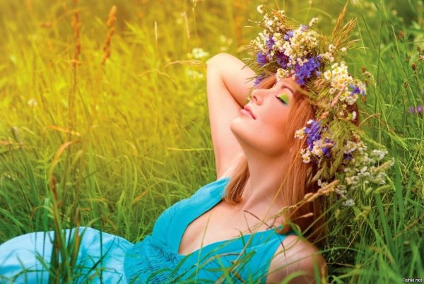 Женщина лето