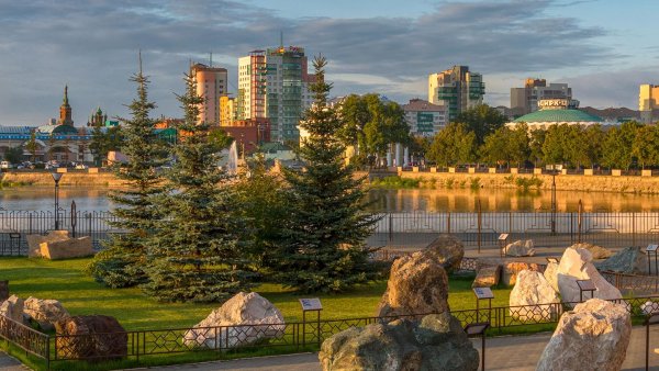 Сквер сад камней Челябинск