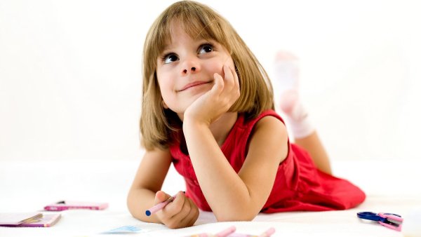 Задумчивый ребенок