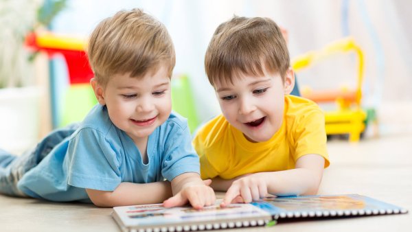 Школьник и дошкольник