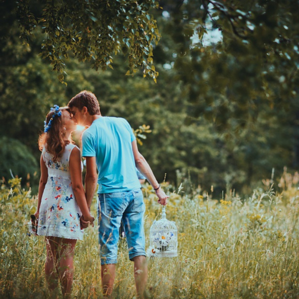 Love story на природе летом