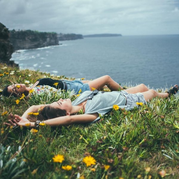 Ноги в цветах