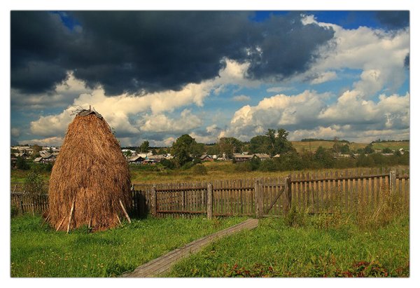 Деревенька колхозница