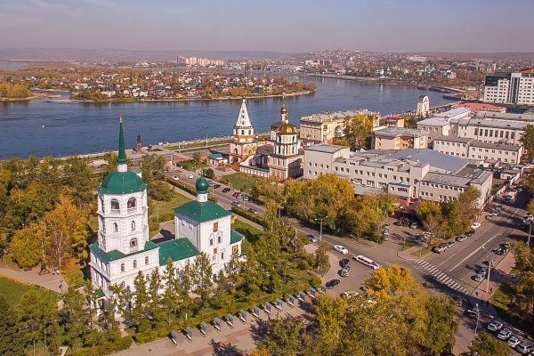 Набережная реки Ангара Иркутск