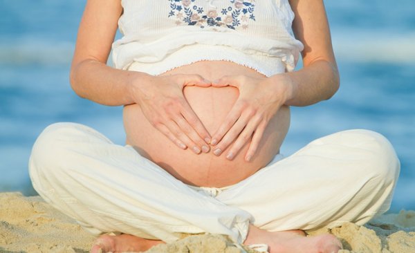 Фотосессия беременности на природе