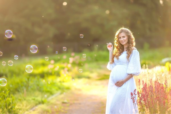 Фотосессия беременной на природе