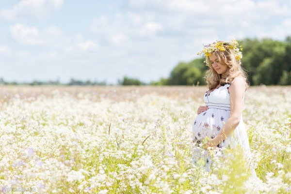 Беременная женщина