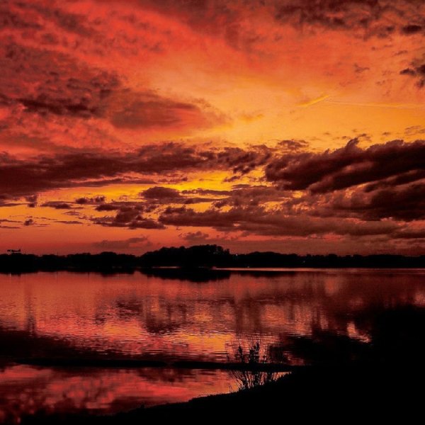 Багряный закат