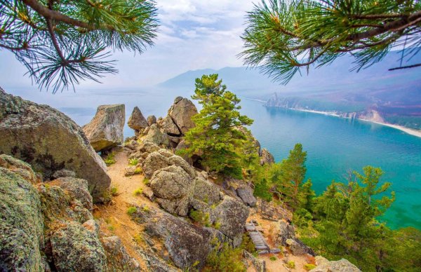 Остров Ольхон на Байкале осень