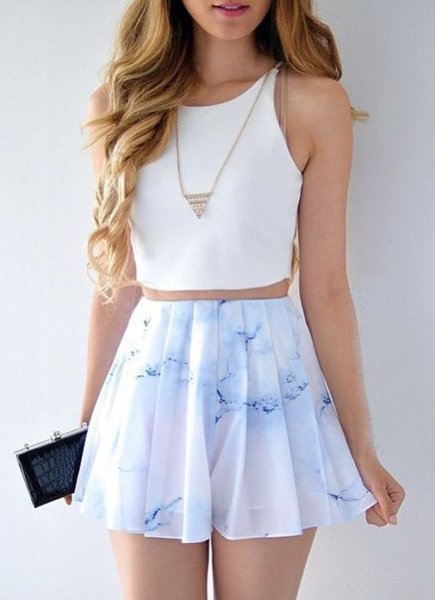 Летняя одежда для девушек