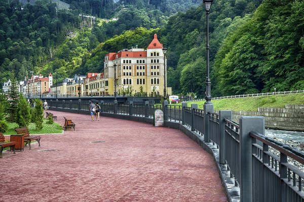 Роза Хутор Сочи лето