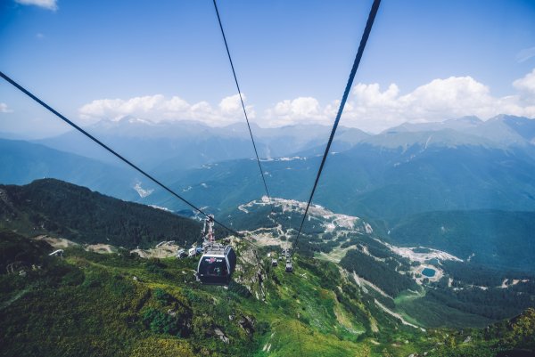 Роза Хутор красная Поляна Сочи горы