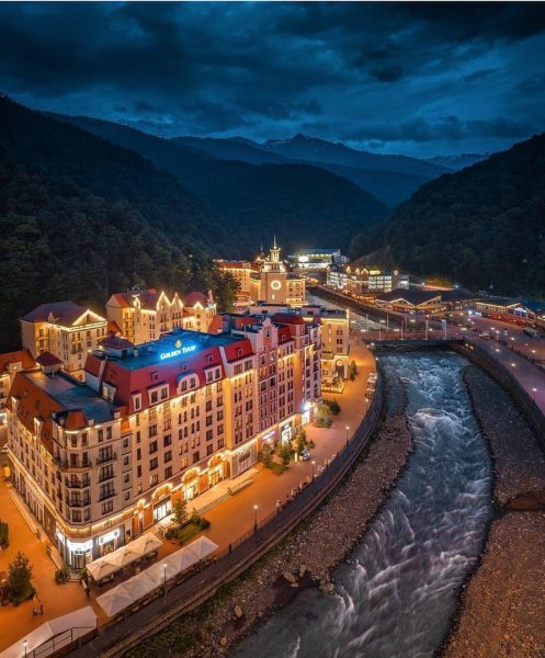 Красная Поляна роза Хутор