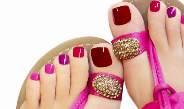 Маникюр на ногах