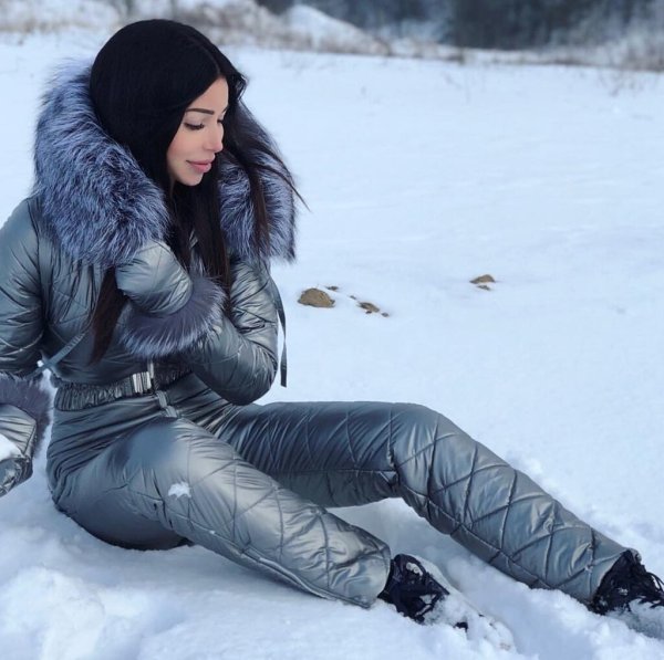 Люди в зимней одежде