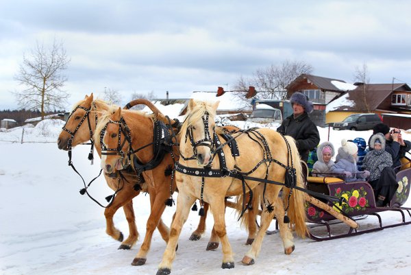 Катание на тройке