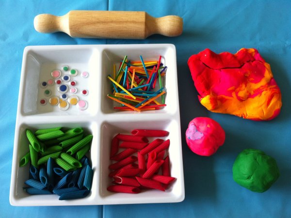 Сенсорные игры для малышей