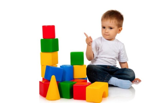 Большие кубики для маленьких детей